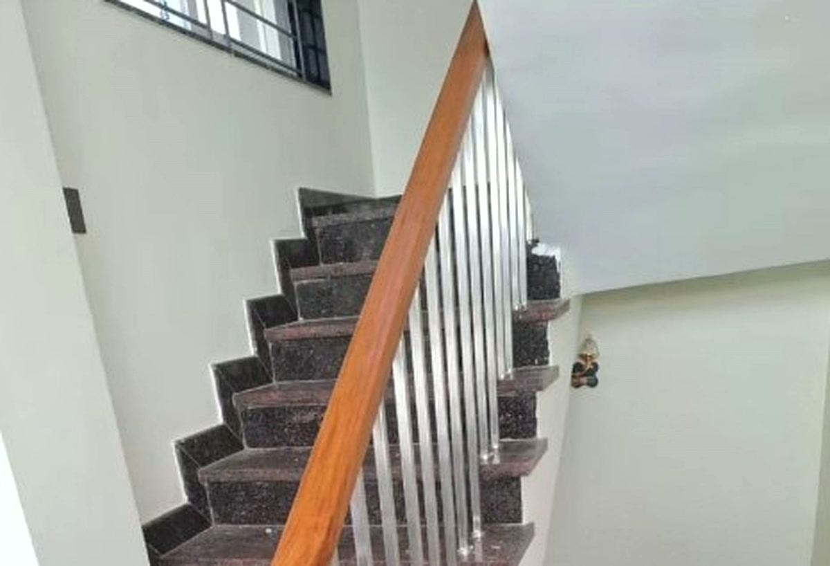 Duplex Railing