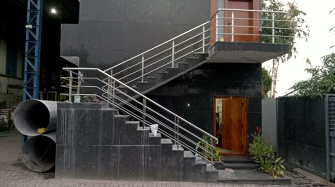 Outside Staircase Railing